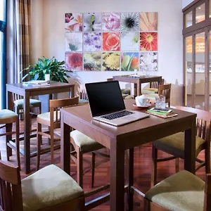Hotell Lindner Am Michel, Part Of Jdv By Hyatt, Hamburg-Harburg