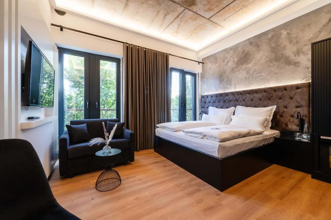 ****  Hotel Am Beatles-Platz Hamburg-Harburg Tyskland